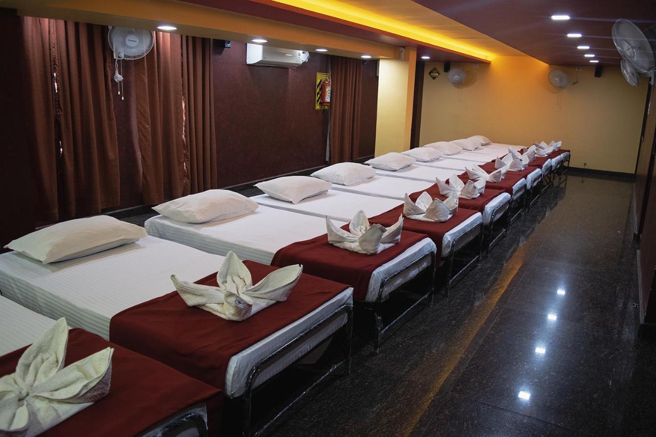 Hotel Lotus Madurai Exterior photo