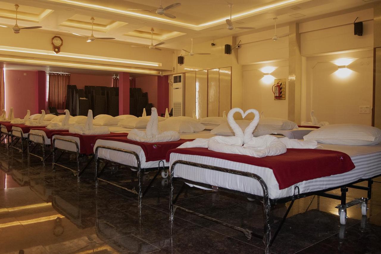 Hotel Lotus Madurai Exterior photo