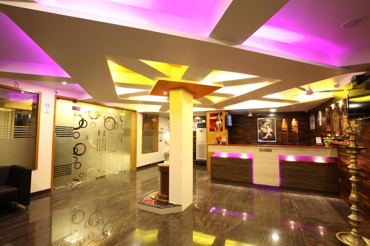 Hotel Lotus Madurai Exterior photo