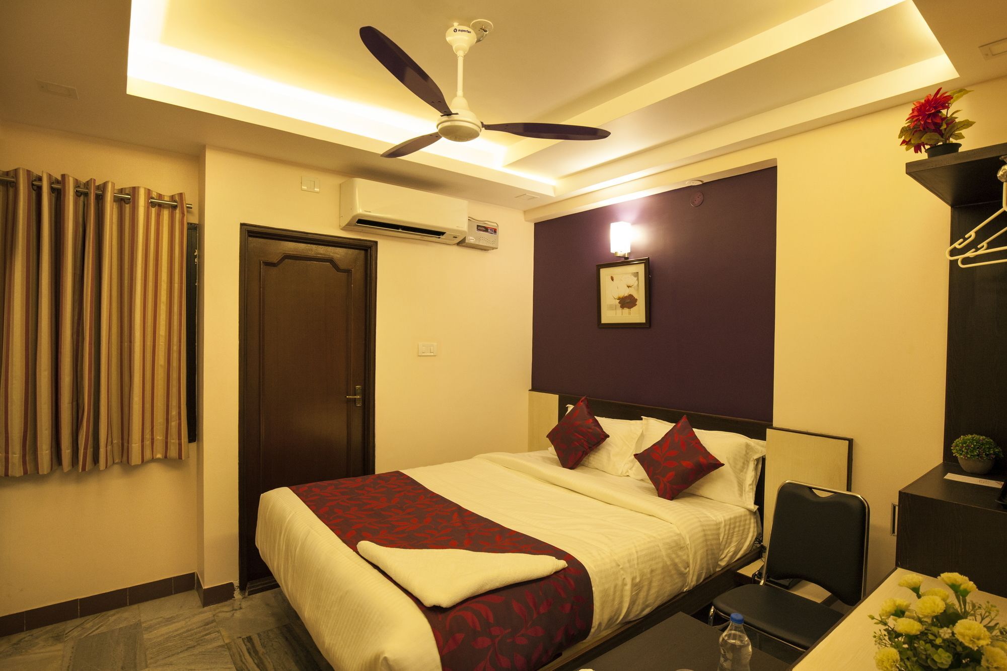 Hotel Lotus Madurai Exterior photo