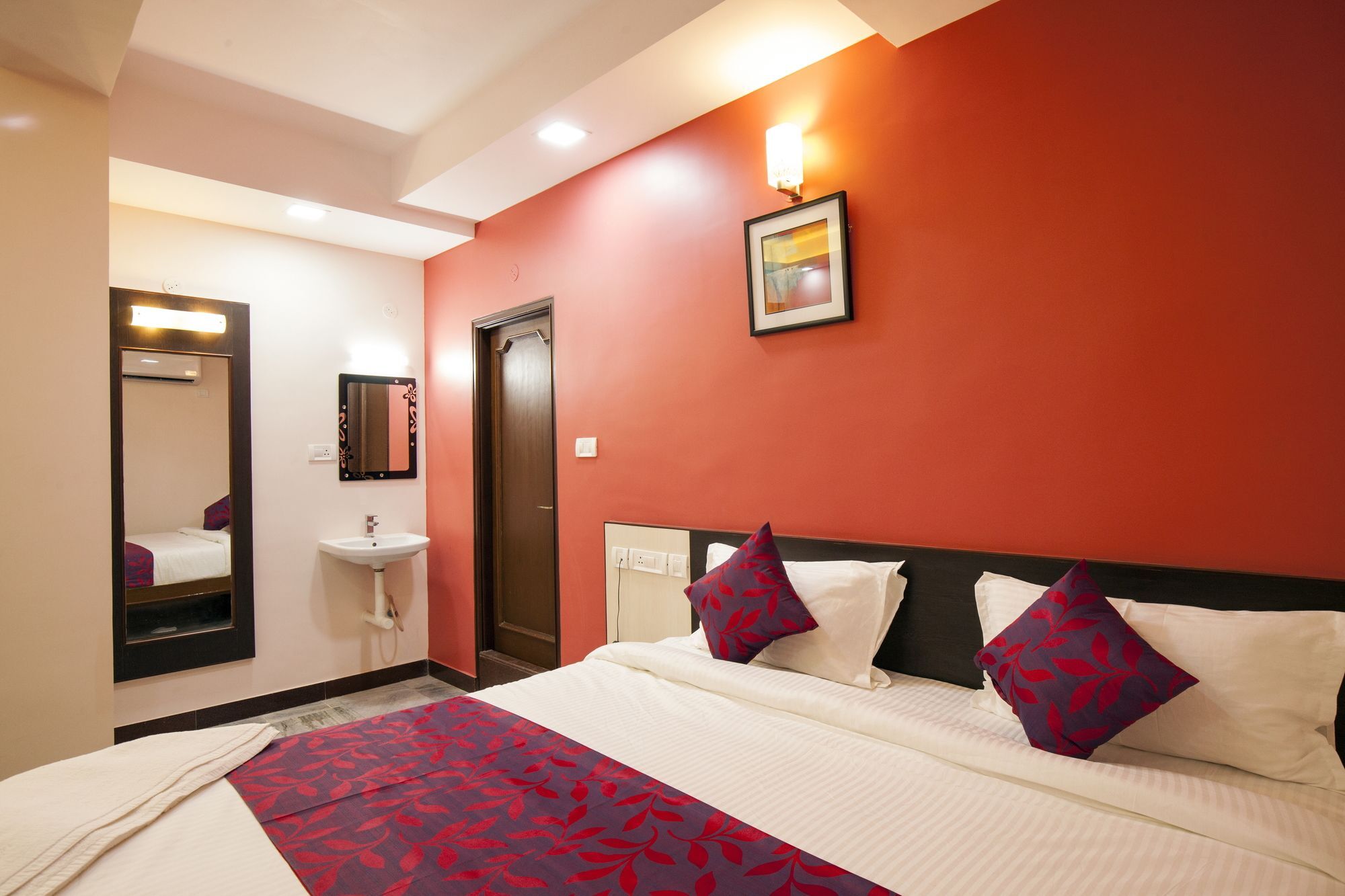 Hotel Lotus Madurai Exterior photo